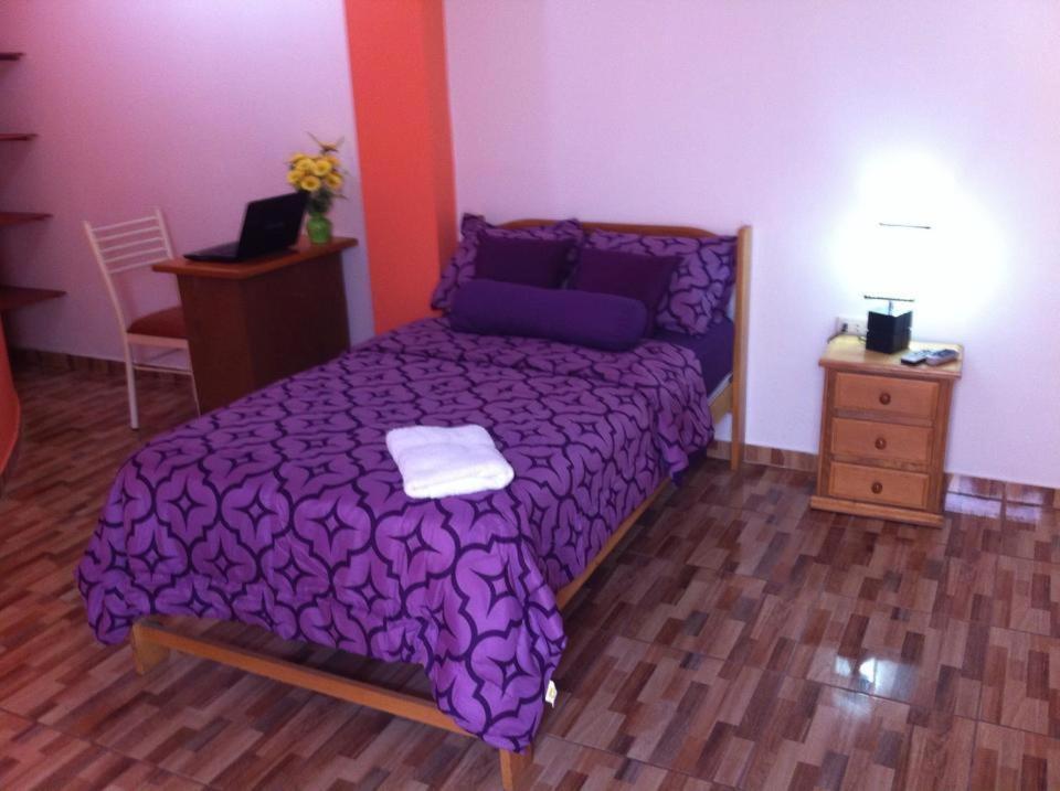 Hostal Luren Nazca Zimmer foto