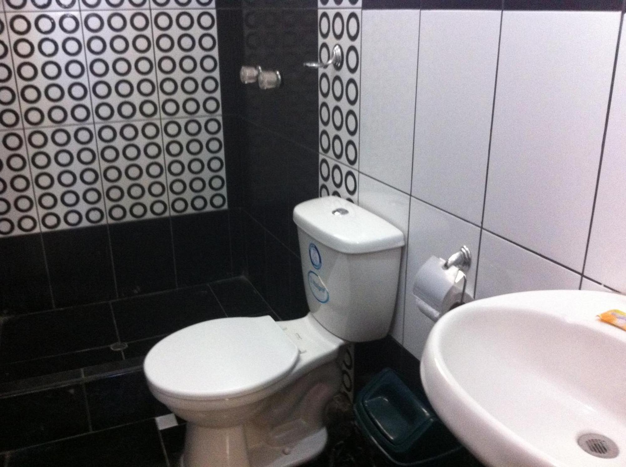 Hostal Luren Nazca Zimmer foto